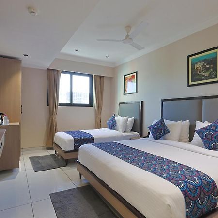 Hotel Royal Town Ahmedabad Eksteriør bilde